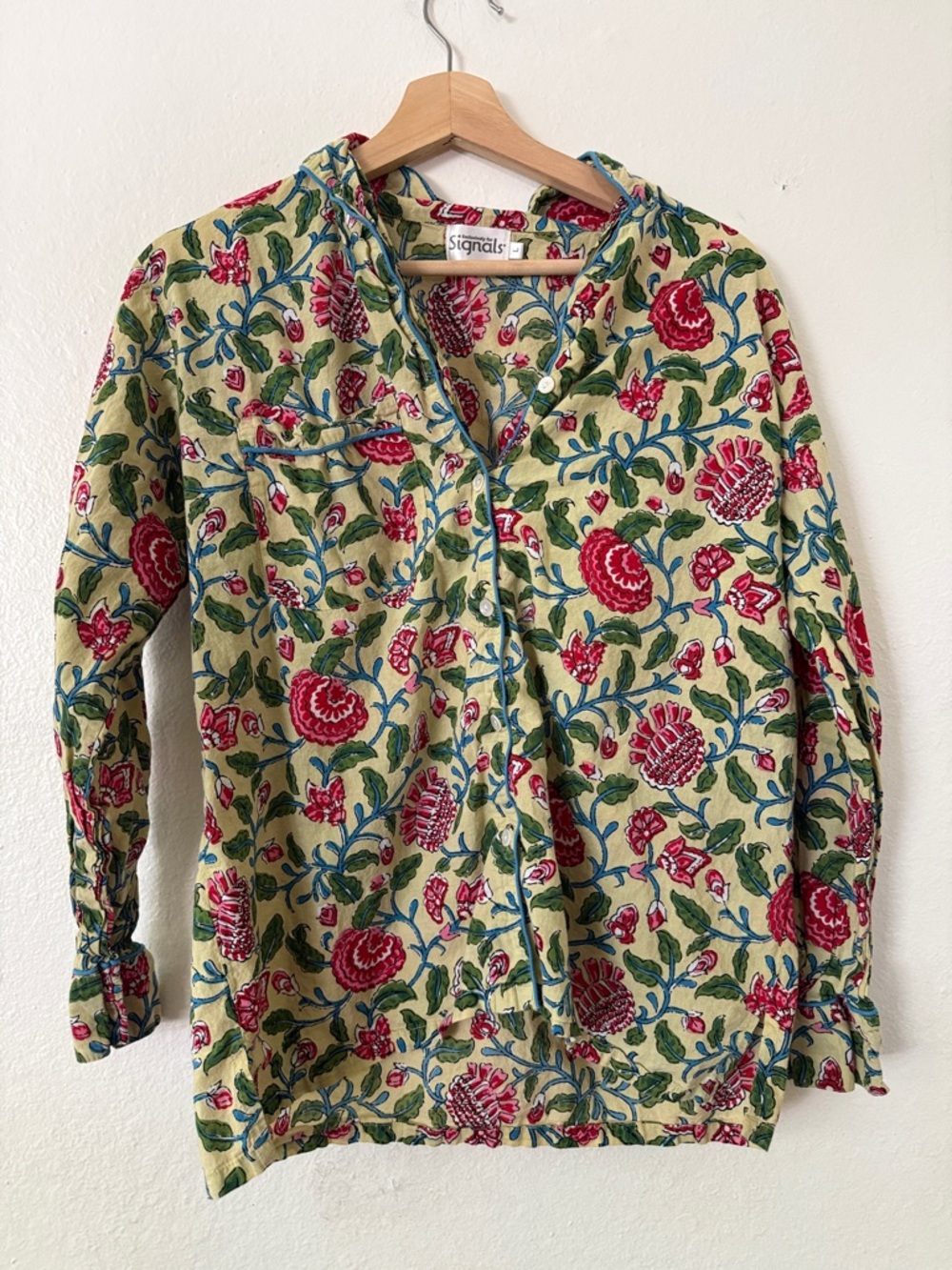 Signals Floral Button-Up PJ Top in Pink Blue Green Sz L